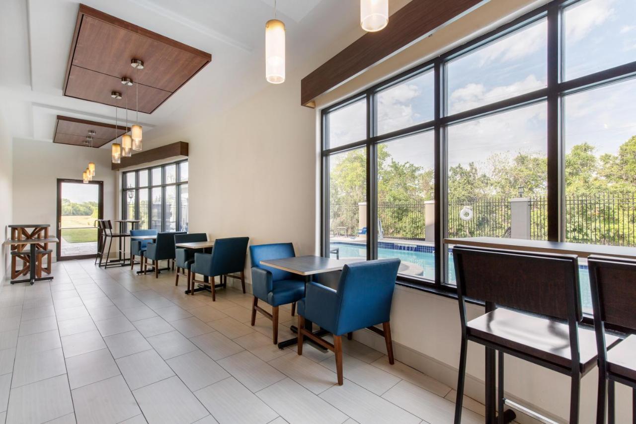Holiday Inn Express Houston-Alvin By Ihg Dış mekan fotoğraf