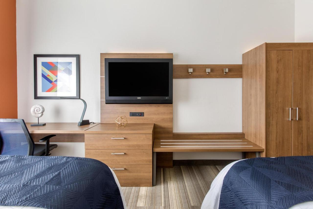Holiday Inn Express Houston-Alvin By Ihg Dış mekan fotoğraf