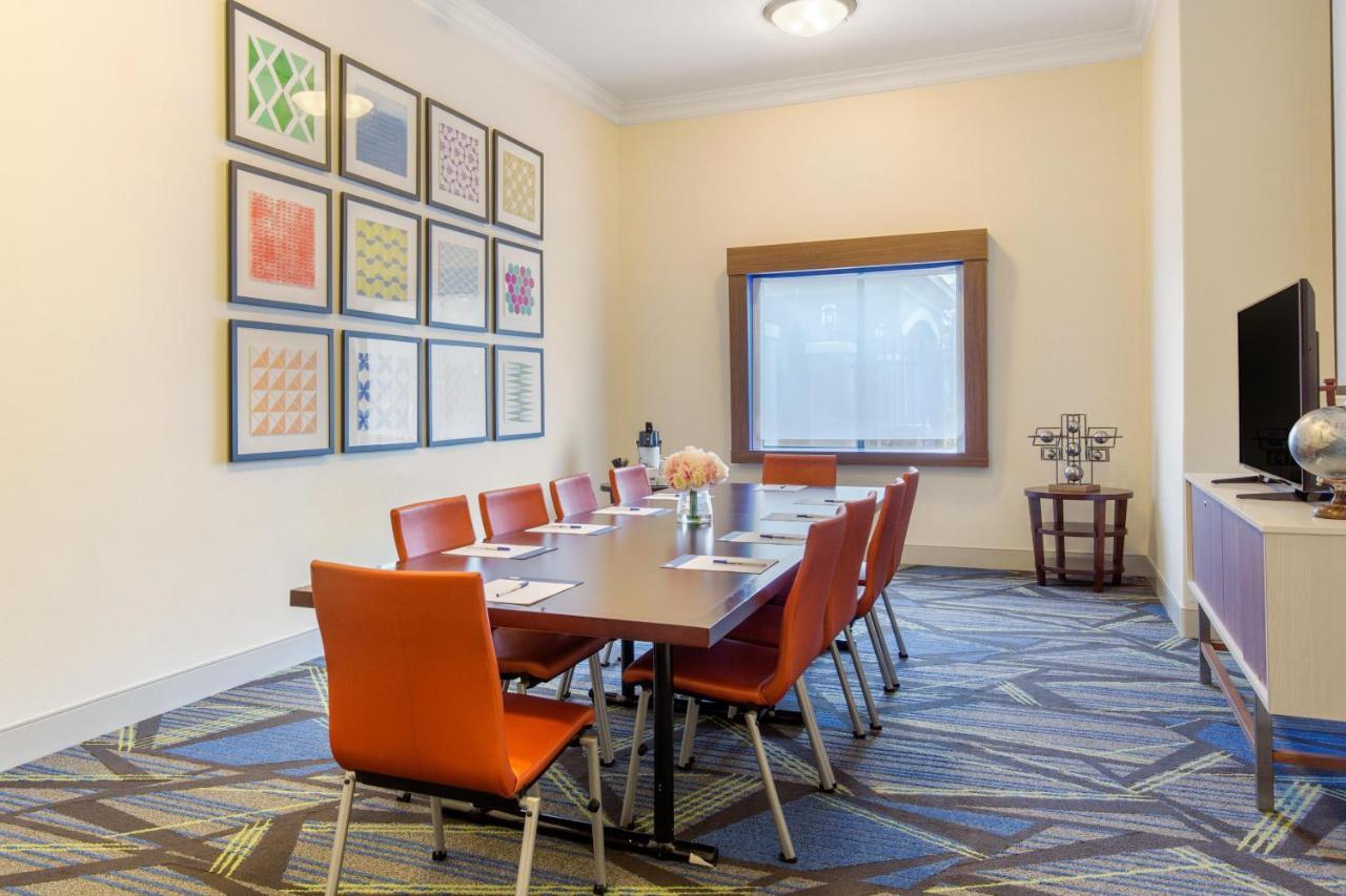 Holiday Inn Express Houston-Alvin By Ihg Dış mekan fotoğraf