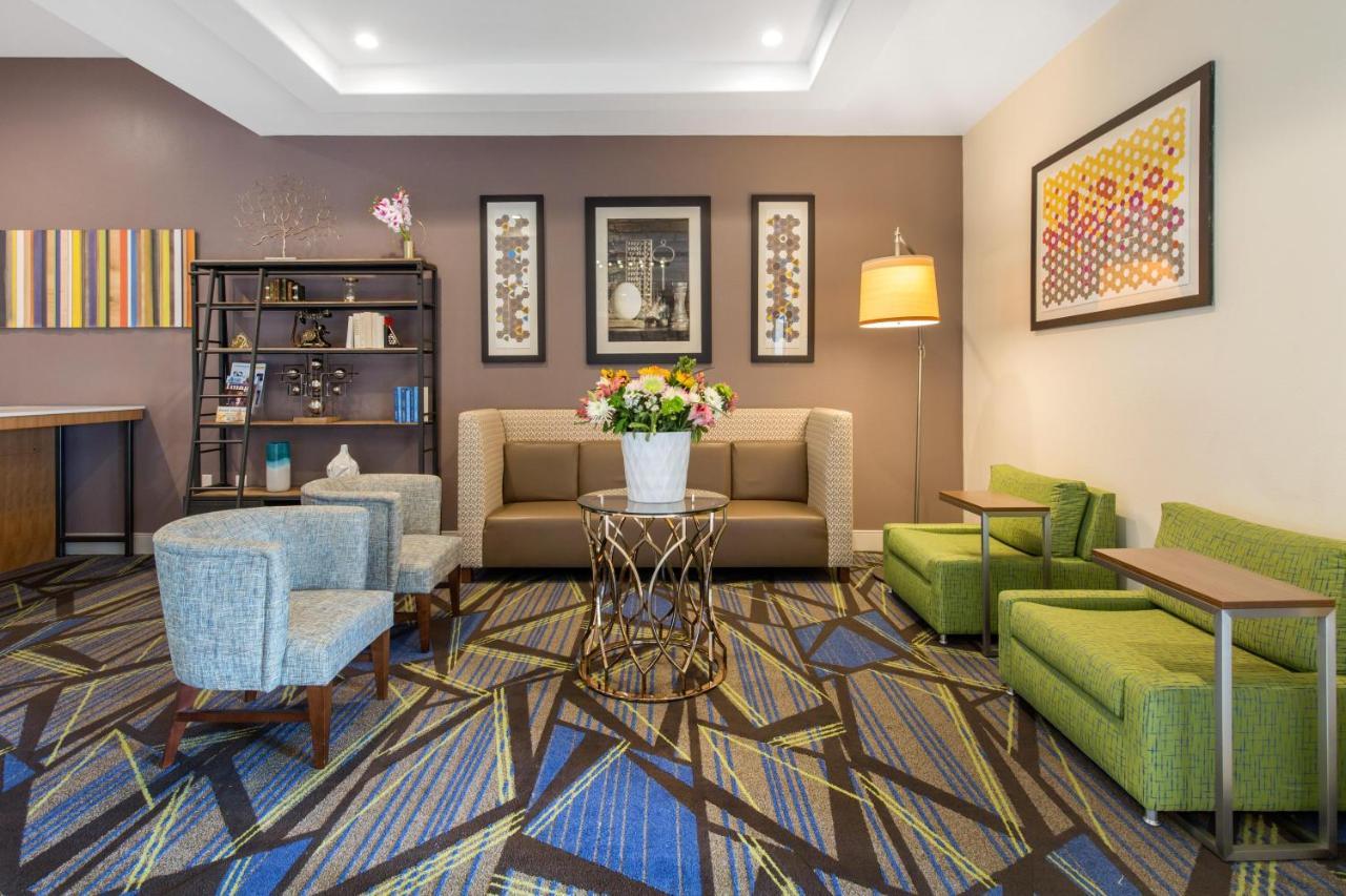 Holiday Inn Express Houston-Alvin By Ihg Dış mekan fotoğraf